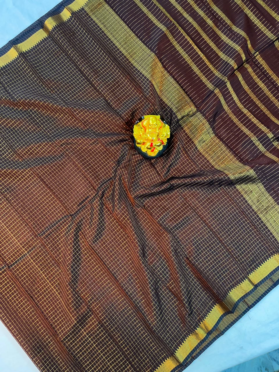 Mangalagiri Pattu Nizam Checks Saree
