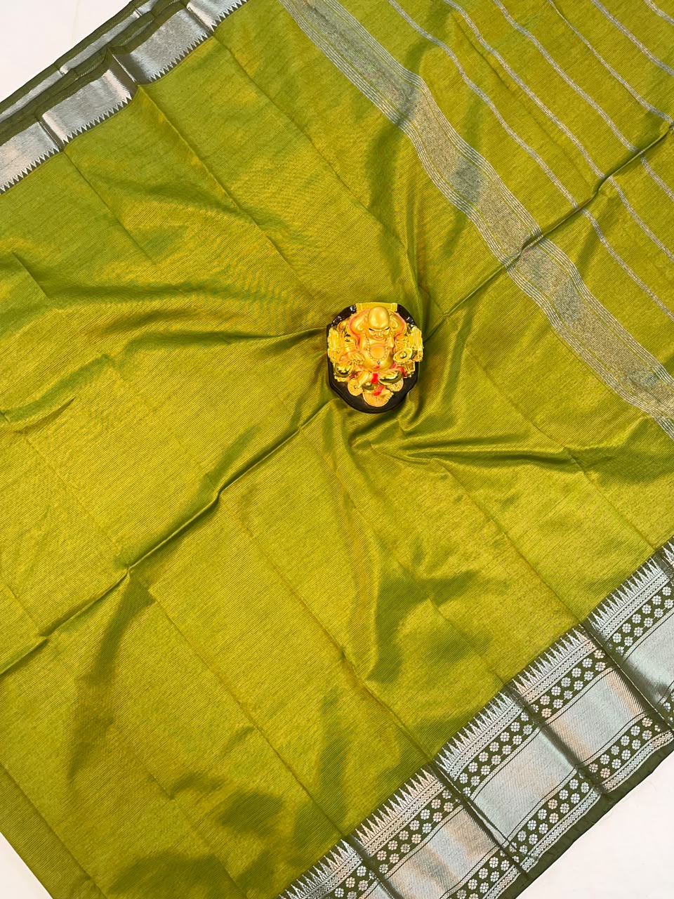 Mangalagiri Pattu Temple Kanchi Border Sarees