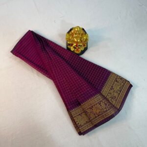 Mangalagiri Pattu Small Kanchi Border Sarees